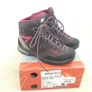 LOWA Hiking Boots, Sassa GTX